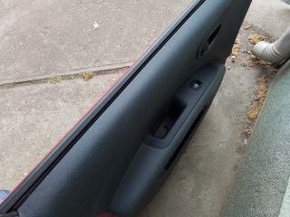 bontott HYUNDAI i10 Bal első Ajtóhatároló