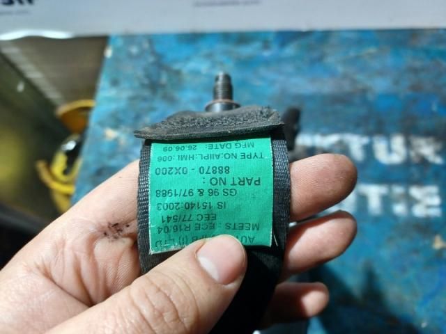 bontott HYUNDAI i10 Bal első Biztonsági Öv