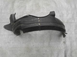 bontott HYUNDAI i10 Bal első Dobbetét (Kerékjárati, Műanyag)