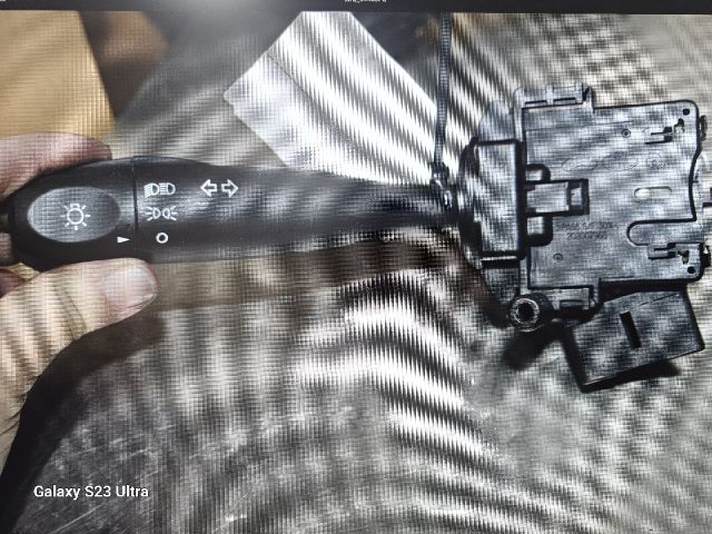 bontott HYUNDAI i10 Bal első Irányjelző