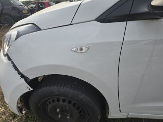 bontott HYUNDAI i10 Bal első Sárvédő