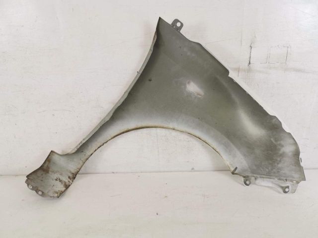 bontott HYUNDAI i10 Bal első Sárvédő