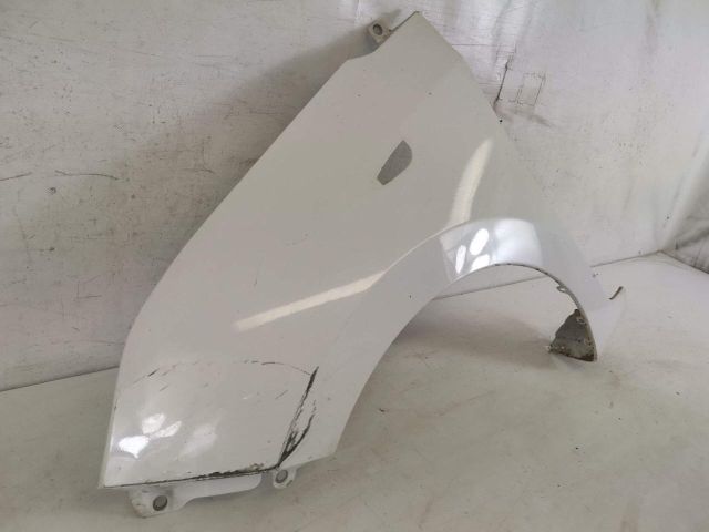 bontott HYUNDAI i10 Bal első Sárvédő