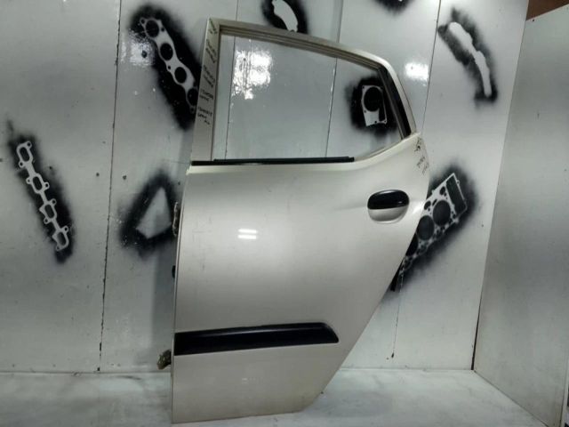 bontott HYUNDAI i10 Bal hátsó Ajtó (Üres lemez)