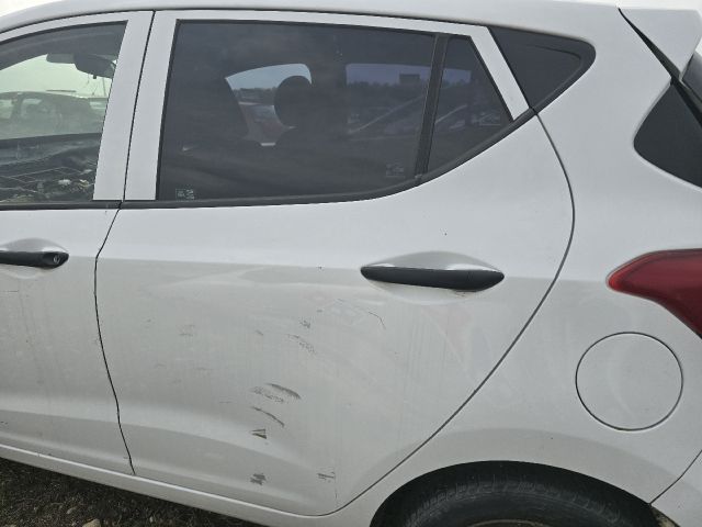 bontott HYUNDAI i10 Bal hátsó Ajtó (Üres lemez)