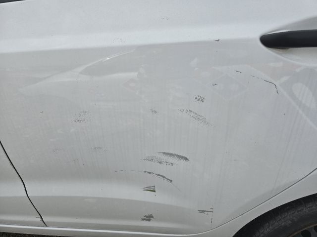 bontott HYUNDAI i10 Bal hátsó Ajtó (Üres lemez)