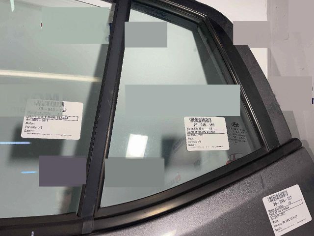 bontott HYUNDAI i10 Bal hátsó Fixüveg (Ajtóban)