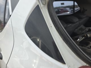 bontott HYUNDAI i10 Bal hátsó Sárvédő Szélesítő