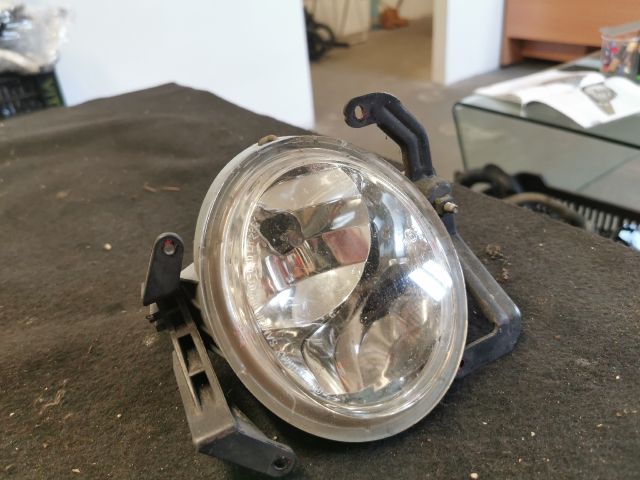 bontott HYUNDAI i10 Bal Ködfényszóró