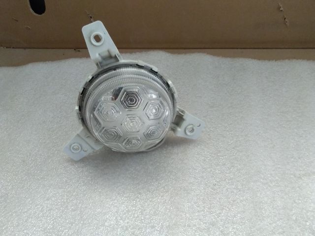 bontott HYUNDAI i10 Bal Ködfényszóró