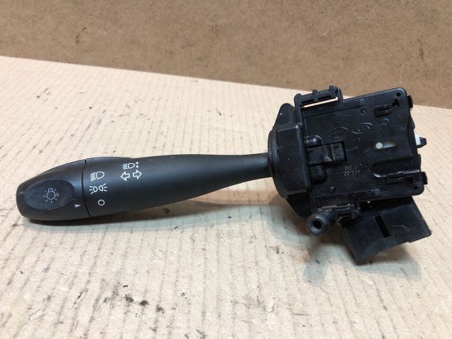 bontott HYUNDAI i10 Bal Kormánykapcsoló Irányjelző