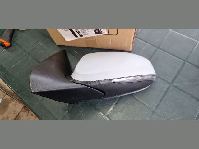 bontott HYUNDAI i10 Bal Visszapillantó Tükör (Elektromos)
