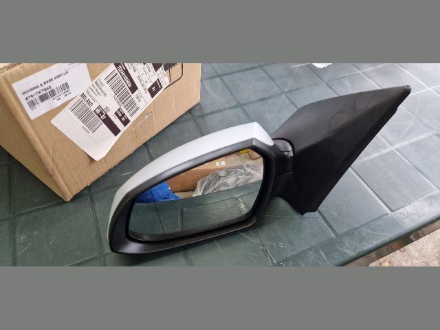 bontott HYUNDAI i10 Bal Visszapillantó Tükör (Elektromos)