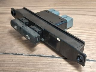 bontott HYUNDAI i10 Belső Levegő Kapcsoló