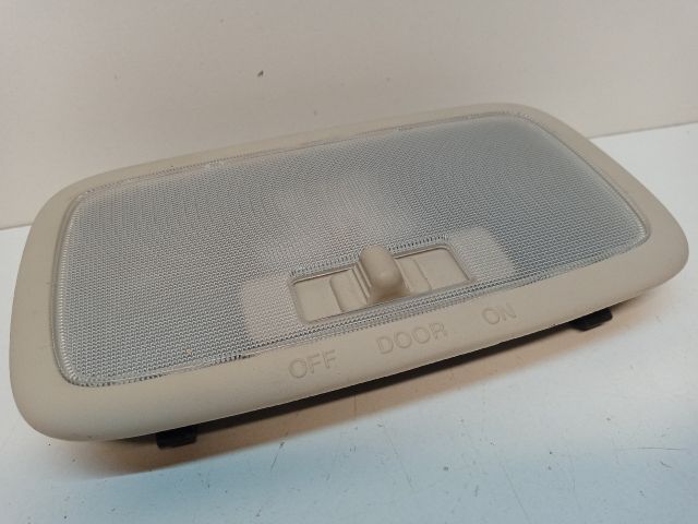 bontott HYUNDAI i10 Beltér Világítás Első