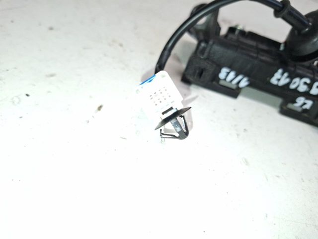 bontott HYUNDAI i10 Csomagtérajtó Kilincs