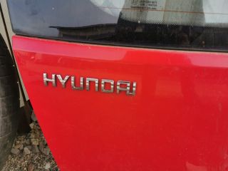 bontott HYUNDAI i10 Csomagtérajtó (Részeivel)