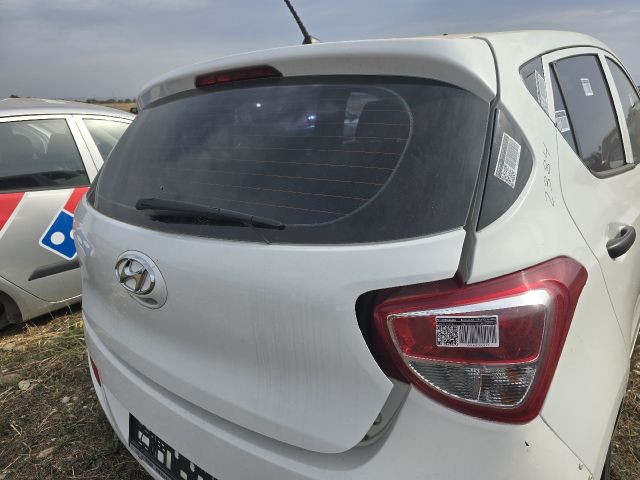 bontott HYUNDAI i10 Csomagtérajtó (Üres lemez)