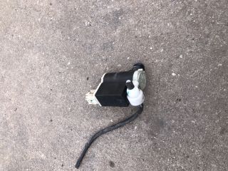 bontott HYUNDAI i10 Első Ablakmosó Szivattyú