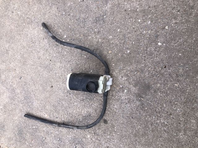 bontott HYUNDAI i10 Első Ablakmosó Szivattyú