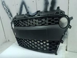 bontott HYUNDAI i10 Első Lökhárító Alsó Középső Díszrács