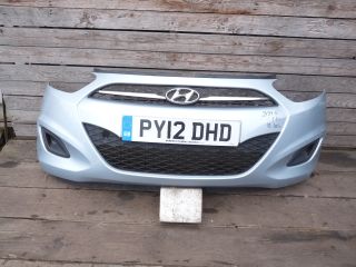 bontott HYUNDAI i10 Első Lökhárító (Részeivel)