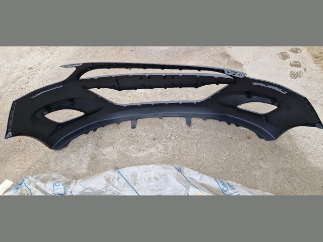 bontott HYUNDAI i10 Első Lökhárító (Üresen)