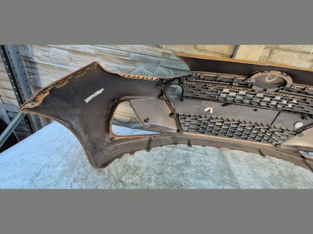 bontott HYUNDAI i10 Első Lökhárító (Üresen)