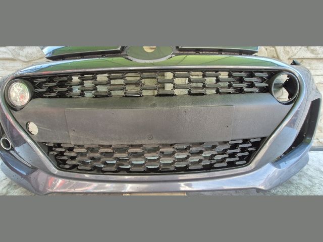 bontott HYUNDAI i10 Első Lökhárító (Üresen)