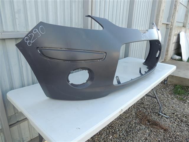 bontott HYUNDAI i10 Első Lökhárító (Üresen)