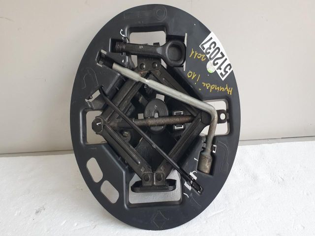 bontott HYUNDAI i10 Emelő