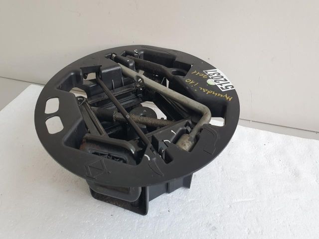 bontott HYUNDAI i10 Emelő