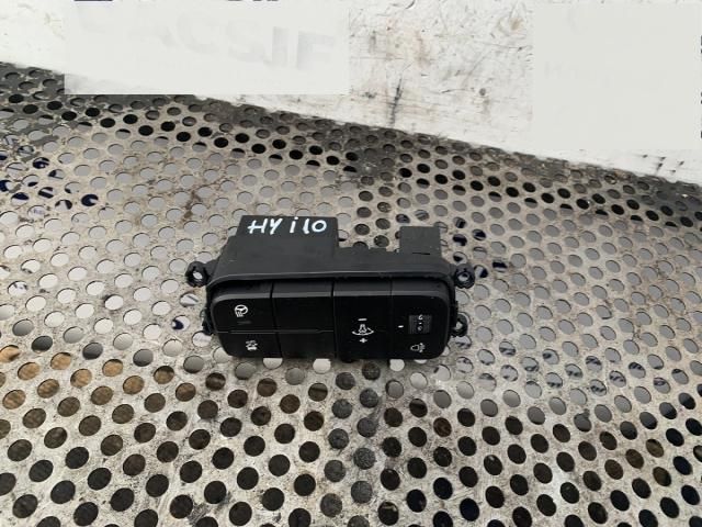 bontott HYUNDAI i10 Fényszórómagasság Állító Kapcsoló