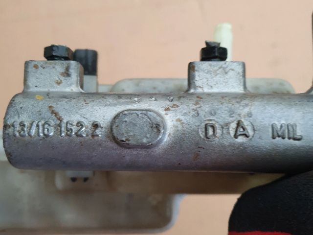 bontott HYUNDAI i10 Főfékhenger