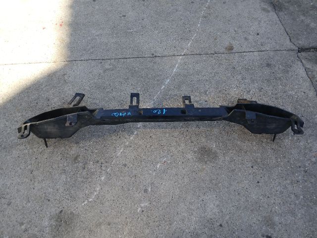 bontott HYUNDAI i10 Hátsó Lökhárító Merevítő (Fém)