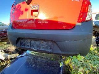 bontott HYUNDAI i10 Hátsó Lökhárító (Részeivel)