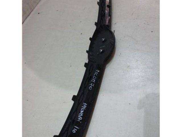 bontott HYUNDAI i10 Hűtőrács