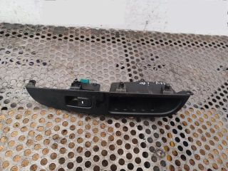 bontott HYUNDAI i10 Jobb első Ablakemelő Kapcsoló