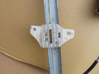 bontott HYUNDAI i10 Jobb első Ablakemelő Szerkezet (Elektromos)