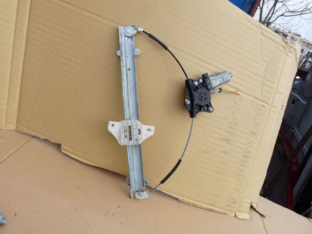 bontott HYUNDAI i10 Jobb első Ablakemelő Szerkezet (Elektromos)