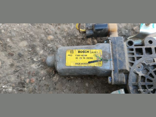 bontott HYUNDAI i10 Jobb első Ablakemelő Szerkezet (Elektromos)