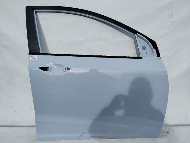 bontott HYUNDAI i10 Jobb első Ajtó (Üres lemez)