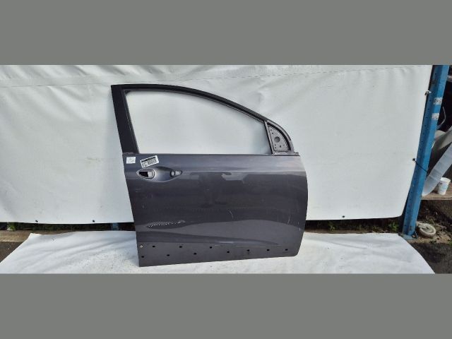 bontott HYUNDAI i10 Jobb első Ajtó (Üres lemez)