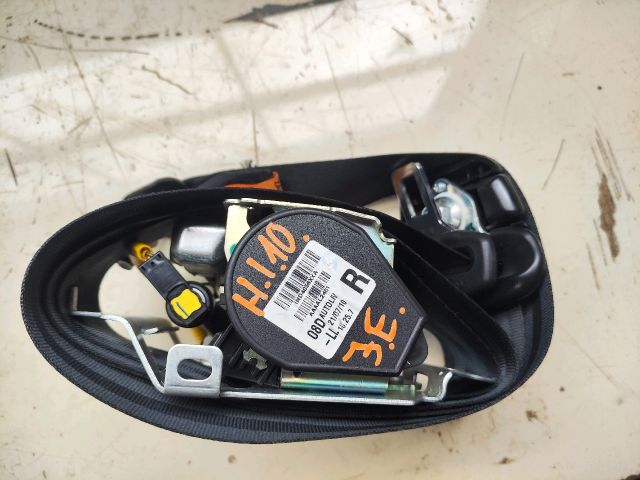 bontott HYUNDAI i10 Jobb első Biztonsági Öv