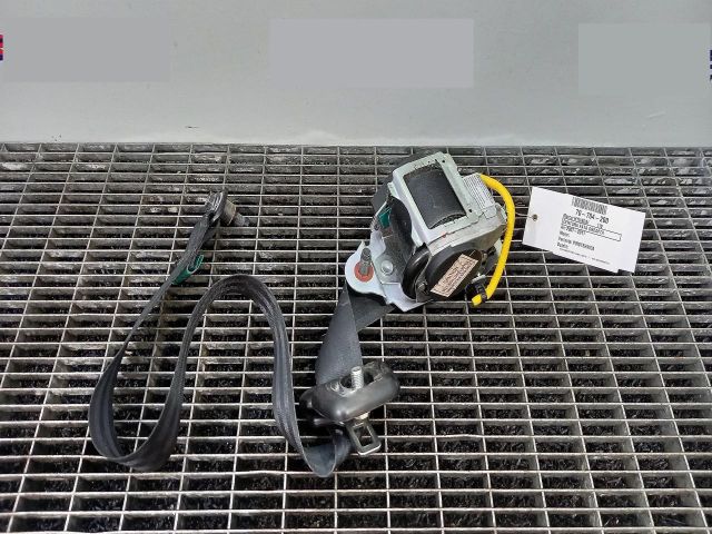 bontott HYUNDAI i10 Jobb első Biztonsági Öv