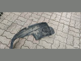 bontott HYUNDAI i10 Jobb első Dobbetét (Kerékjárati, Műanyag)