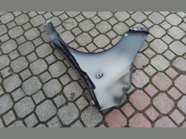 bontott HYUNDAI i10 Jobb első Sárvédő