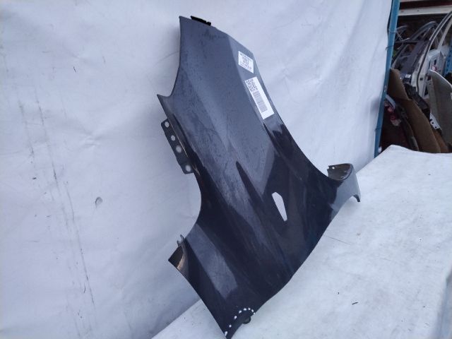 bontott HYUNDAI i10 Jobb első Sárvédő