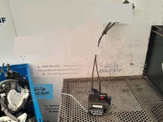 bontott HYUNDAI i10 Jobb első Zsanér