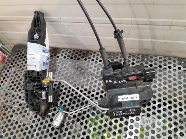 bontott HYUNDAI i10 Jobb első Zsanér